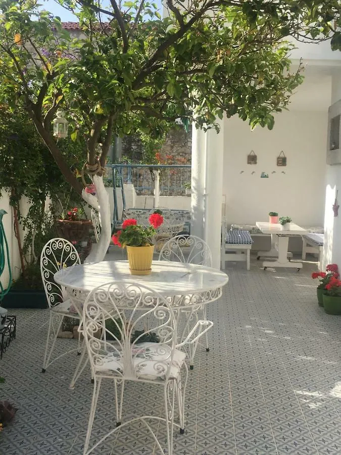 Defne Ev Hotel Izmir 0*,  Turcja